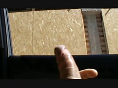 Chloe Cherry prend  un gros dong noir dans sa chatte serrée