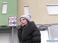 Babe tatouée est sur porn française mature le point de jouir