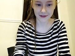 Elena Koshka, Penny Pax filmes porno français et Alina Lopez se font plaisir avec leurs langues