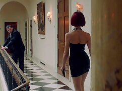 Siège au  premier rang pour une milf excitée