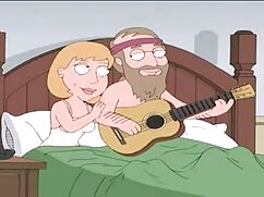 Nina Hartley baise un couple you porn film gratuit marié au lit