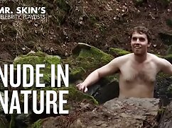 Le professeur Hicks suce et baise  la bite d'un étudiant