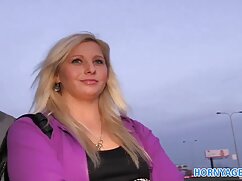 Kendra et Brianna s'amusent  avec des jouets