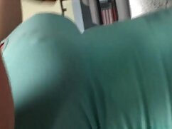 Trois poussins se font  baiser la chatte