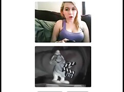 Petite fille vidéos porno gratuit américain a enlevé son ingerie rouge